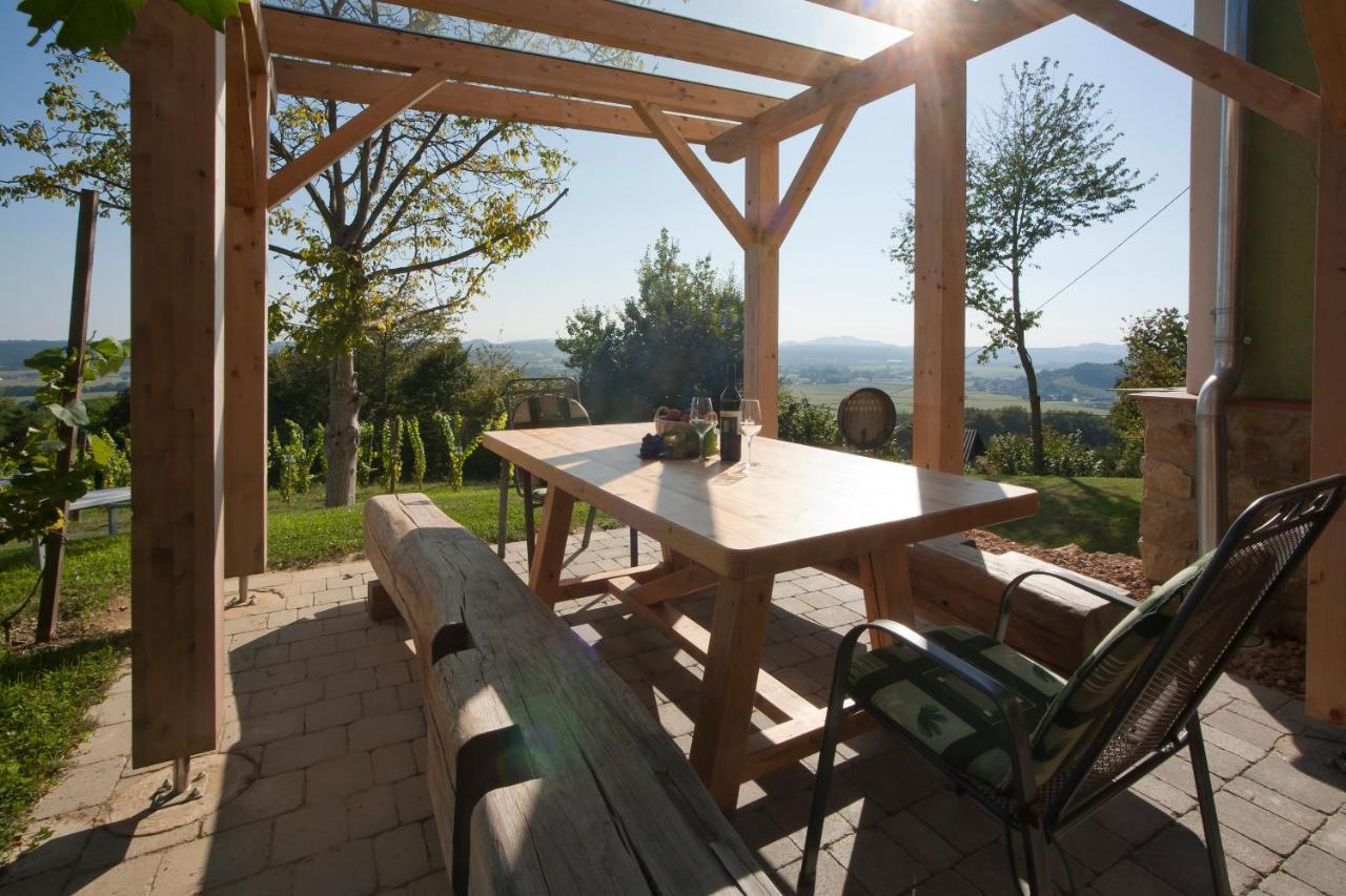 Ferienhaeuser Im Weingarten Fehring Exteriör bild